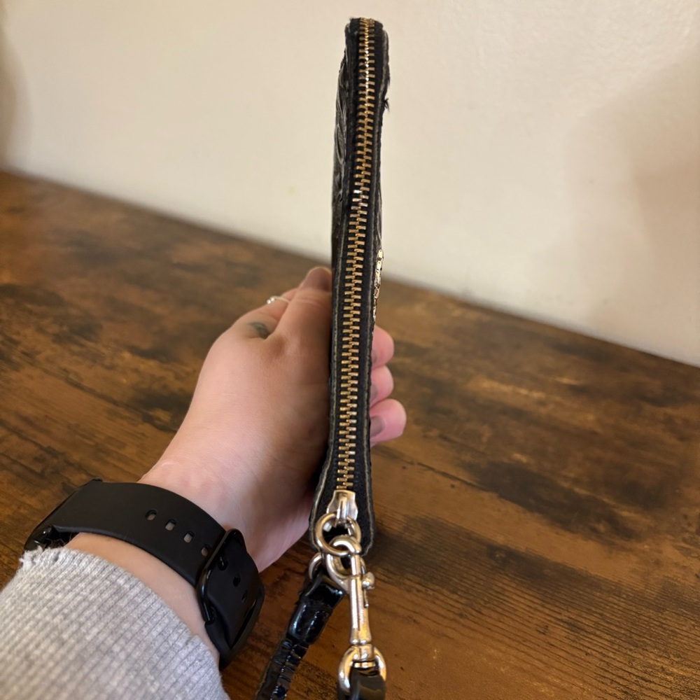Coach | Corner Zip Wristlet Debossed Leather, Black - Picture 11 of 13